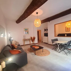 Intra Muros Avec Cour Privee Appartement